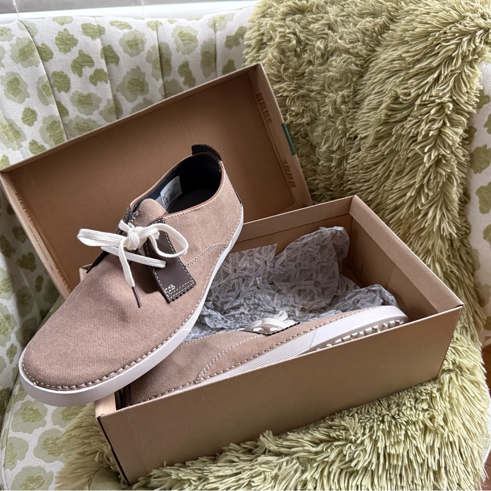 Clarks Tan Boat Shoes- NEVER WORN BRAND NEW IN THE BOX